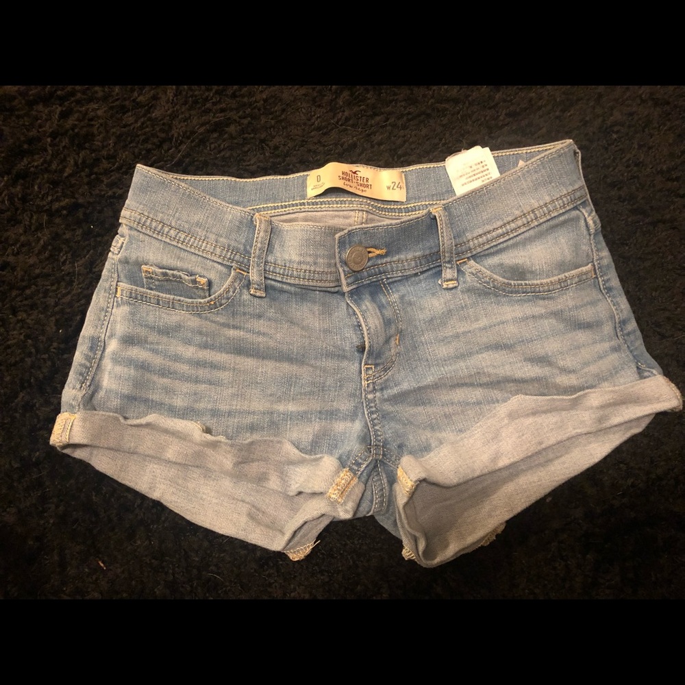 Hollister light wash denim shorts